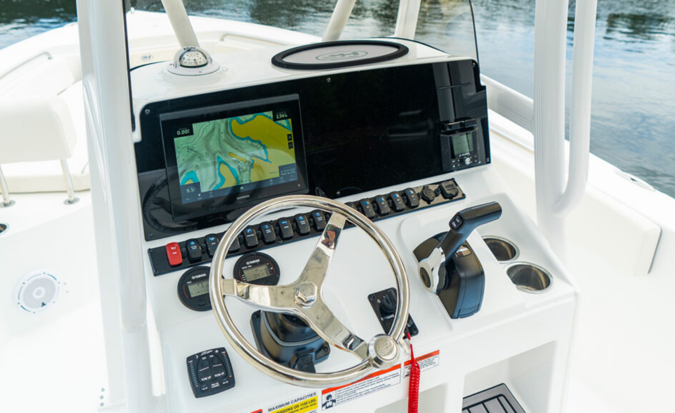 2027 Sea Hunt Ultra 229 - Image 4