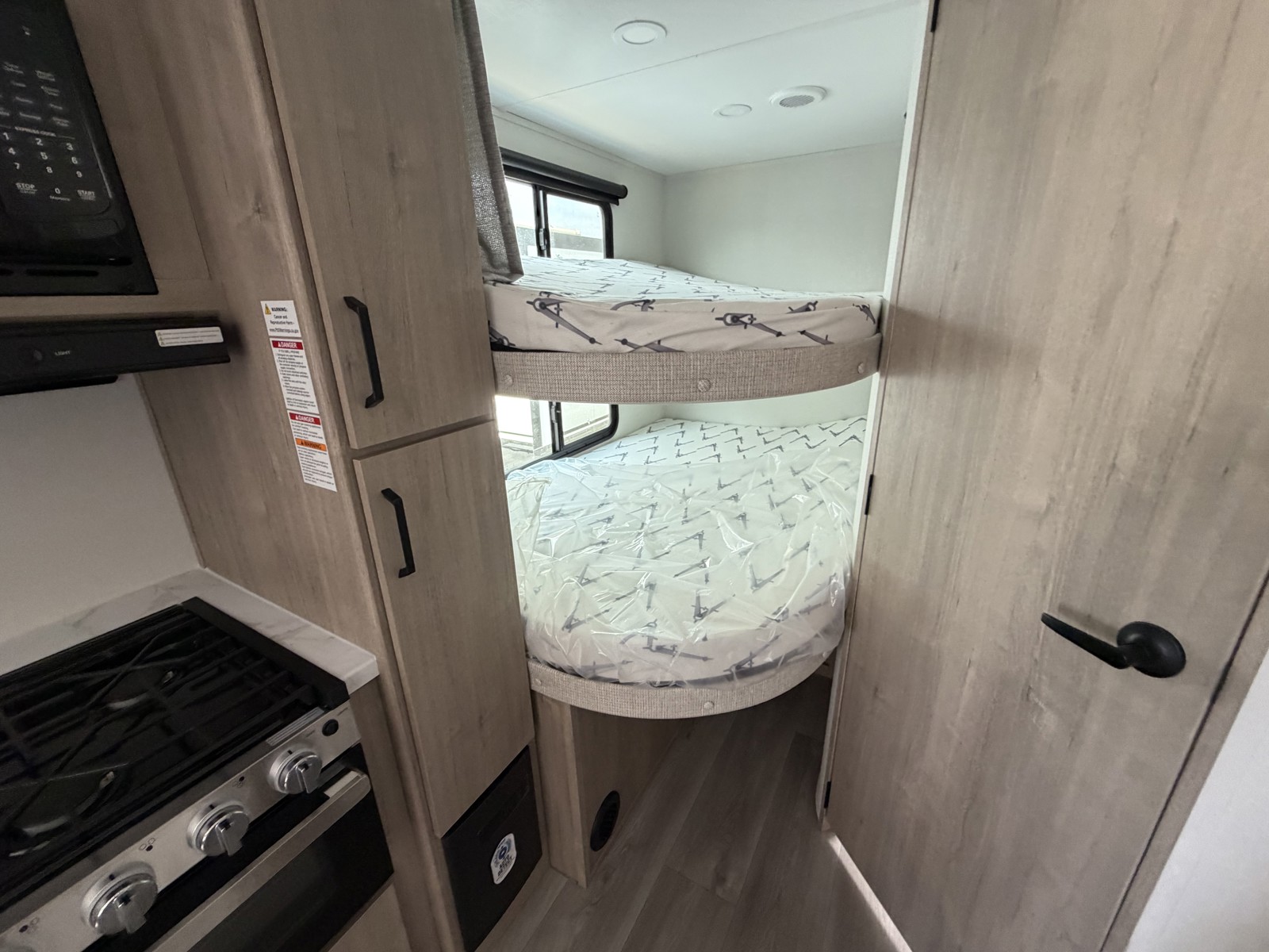 2026 GRAND DESIGN 21MBE - Image 28