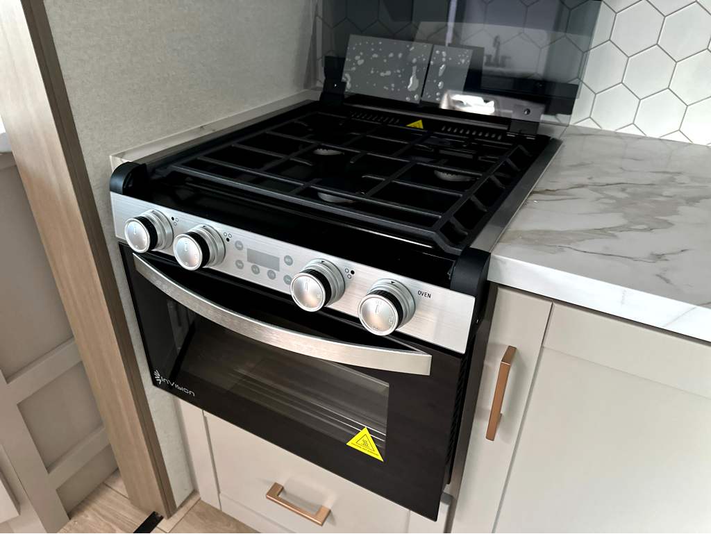 2027 JAYCO JAY FEATHER 21MML - Image 19