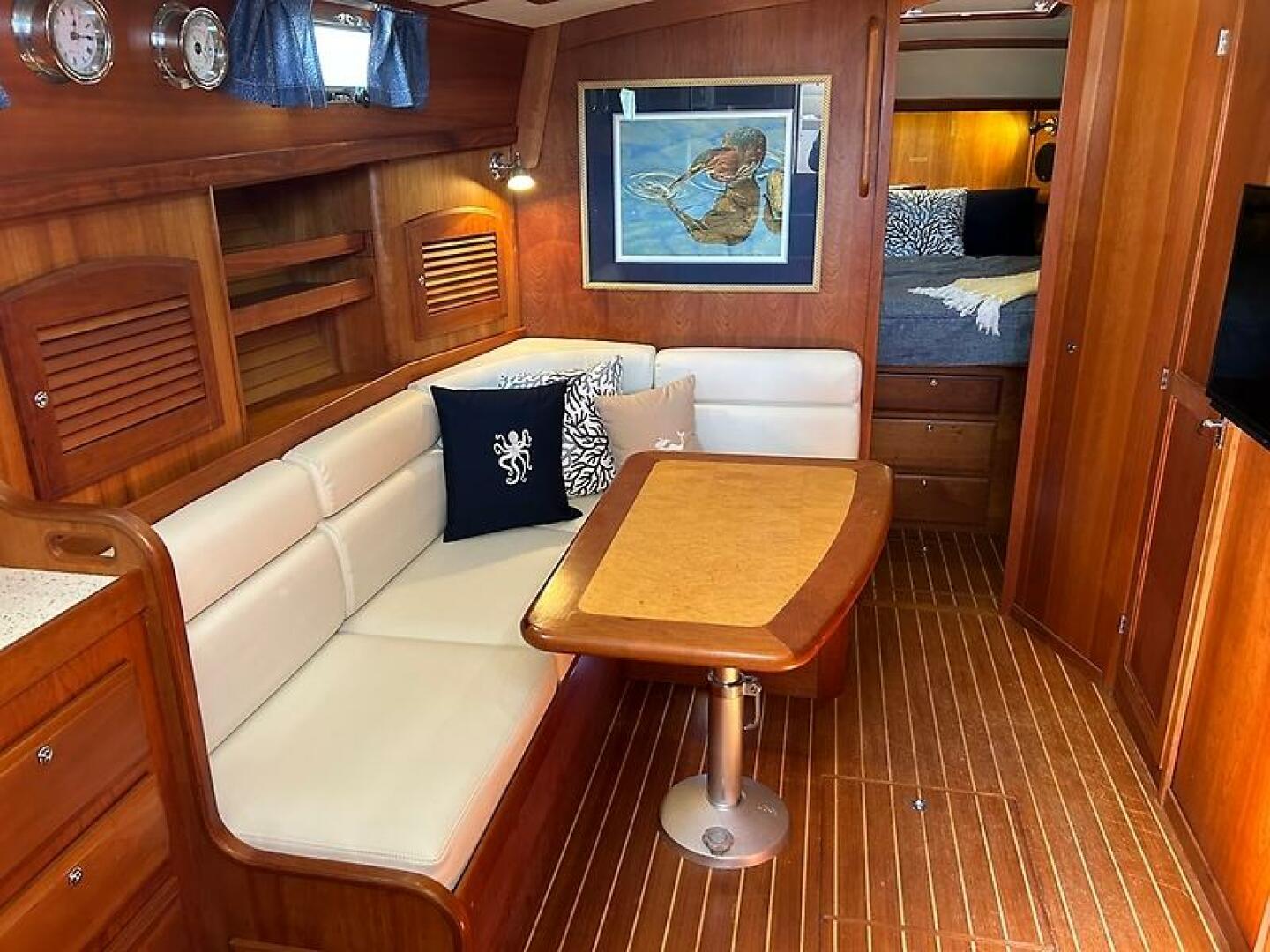 2004 Sabre 42 Express Hardback Base - Image 19