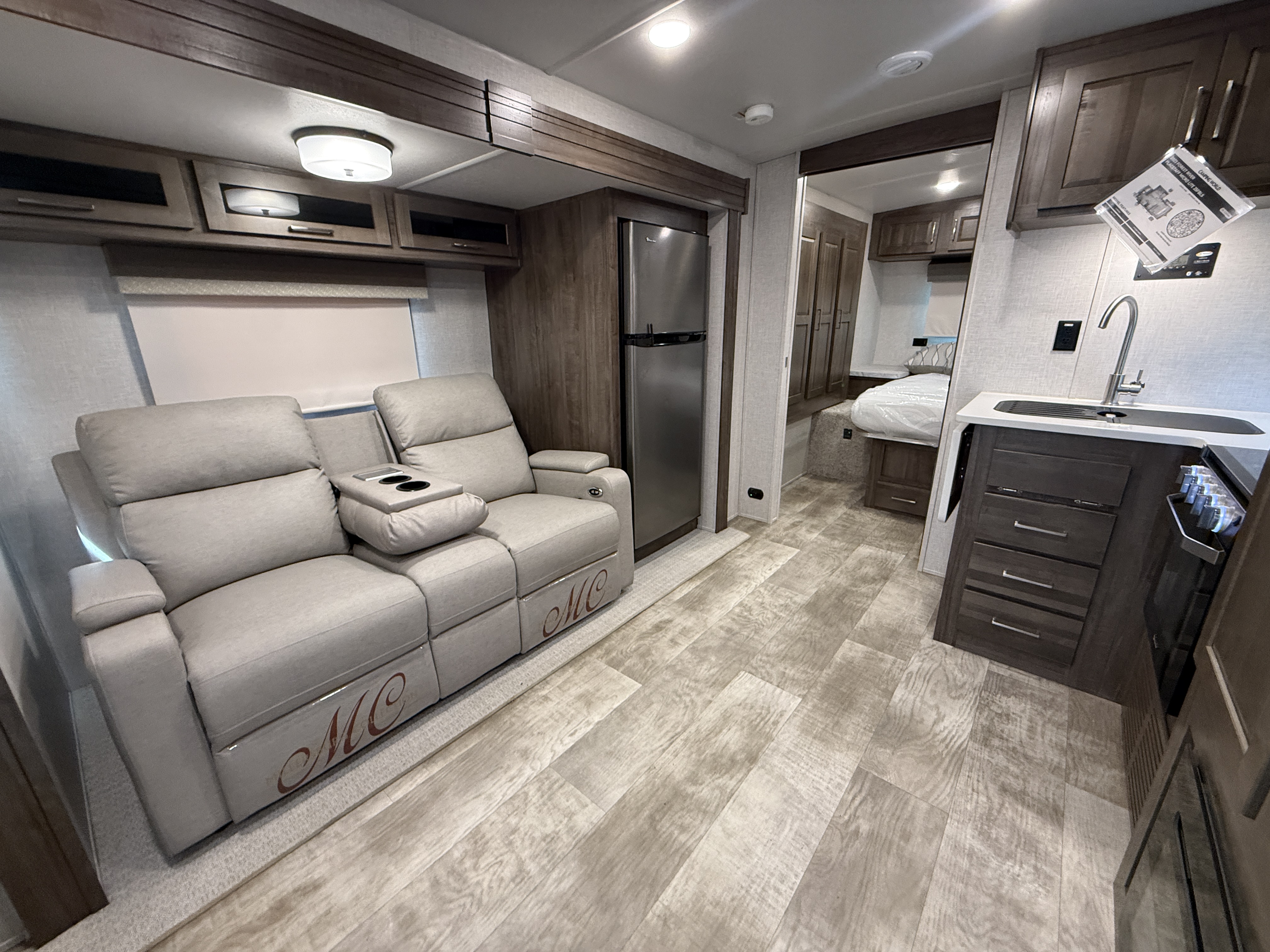2023 Forest River Flagstaff Micro Lite 25FBLS - Image 9