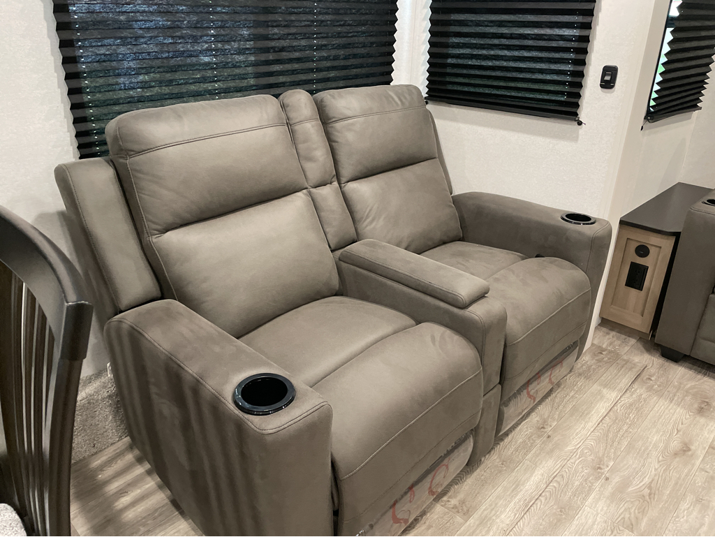 2026 Jayco Eagle SLE 30RLT - Image 7