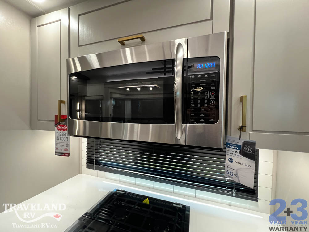 2027 Jayco North Point 310RLTS - Image 24