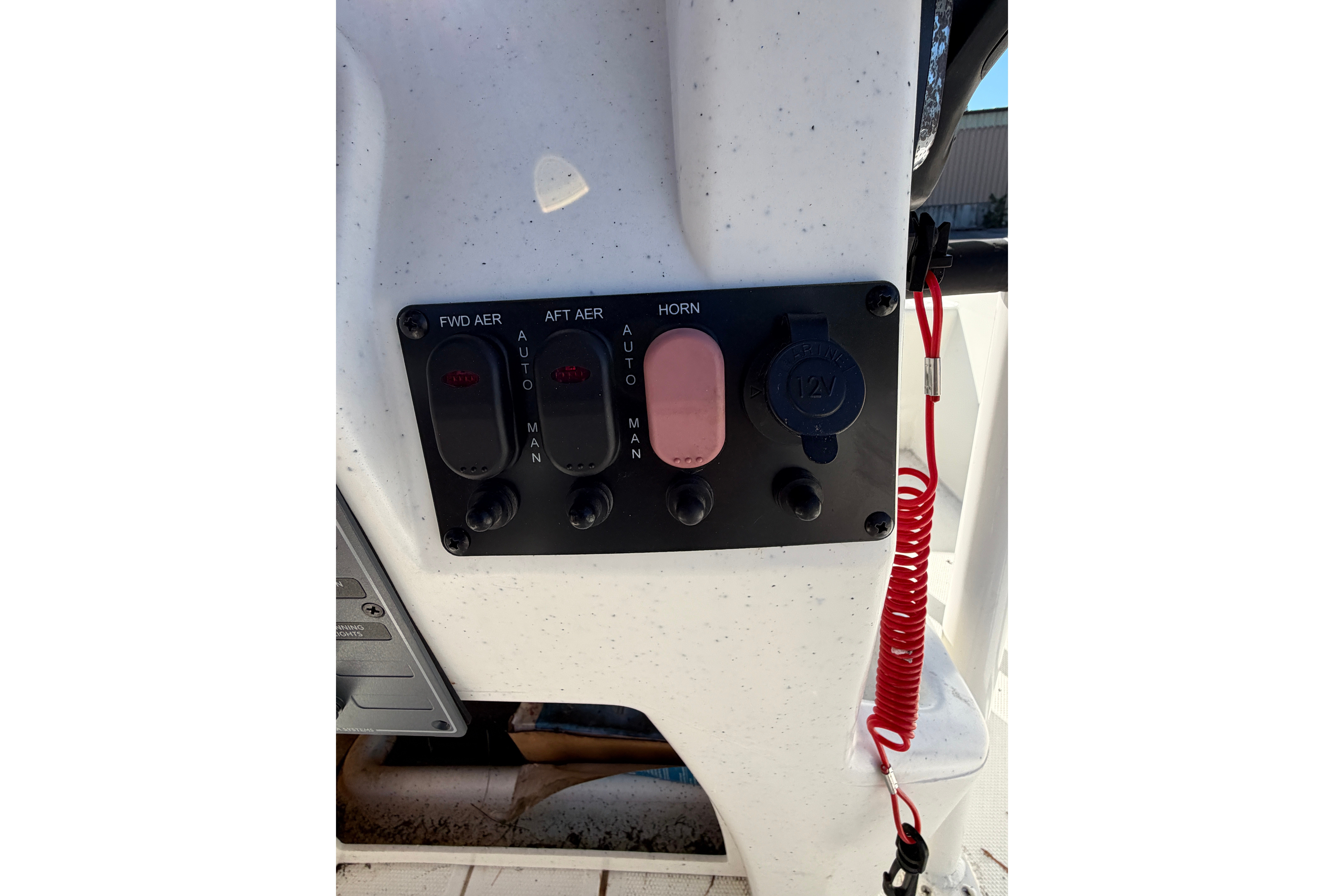 2019 Mako Pro Skiff 17 CC - Image 16
