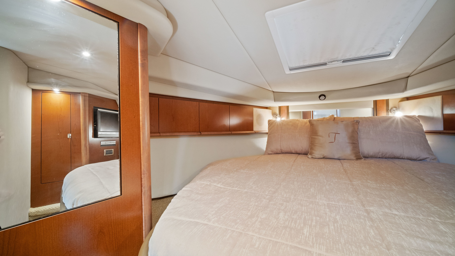 2007 Sea Ray 40 Sundancer - Image 42