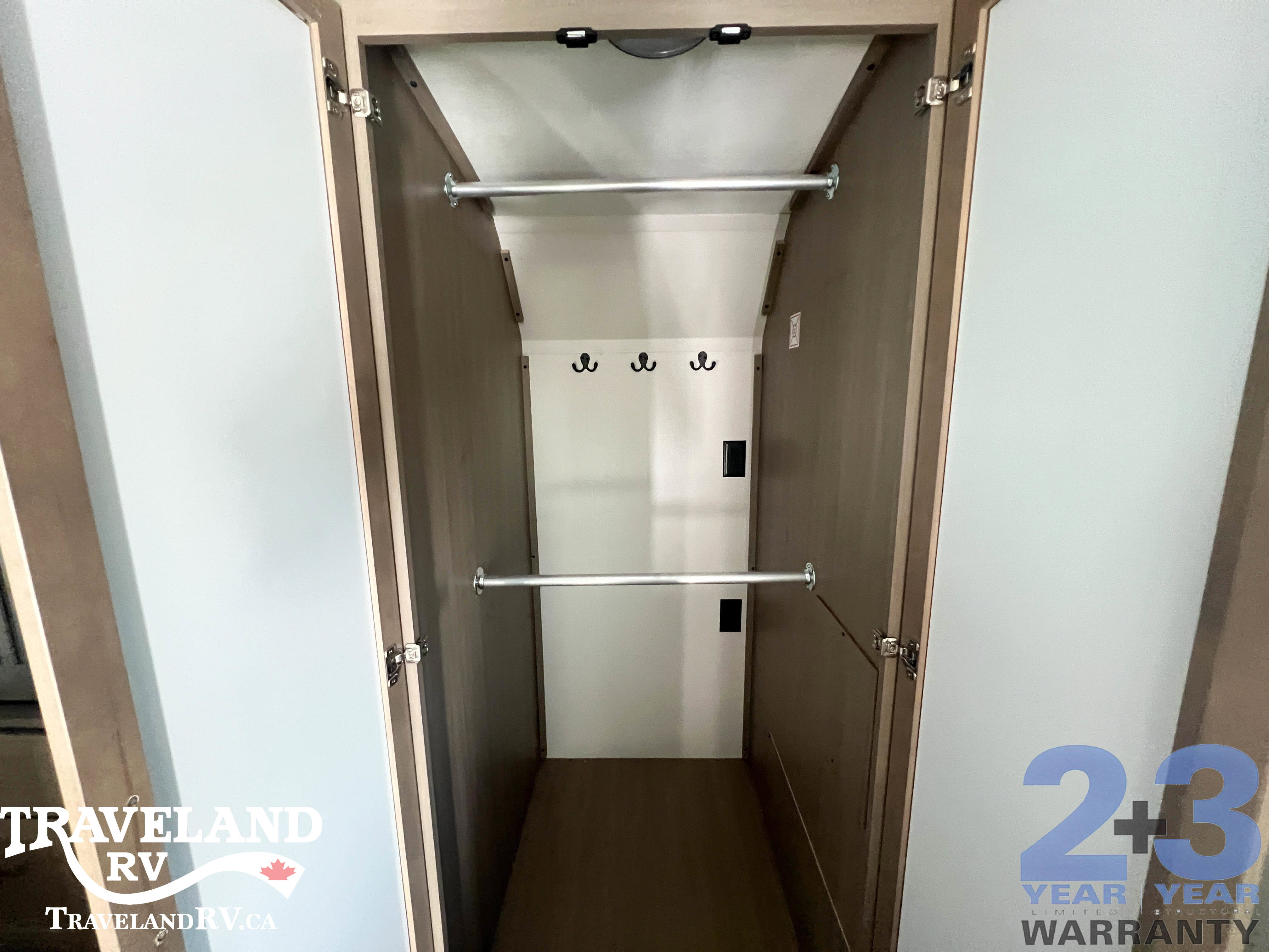 2026 Jayco Eagle 365UKTS - Image 29