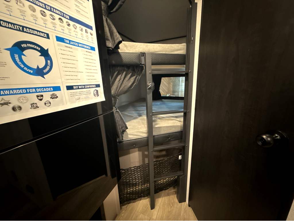 2026 JAYCO JAY FEATHER AIR 19MBS - Image 14