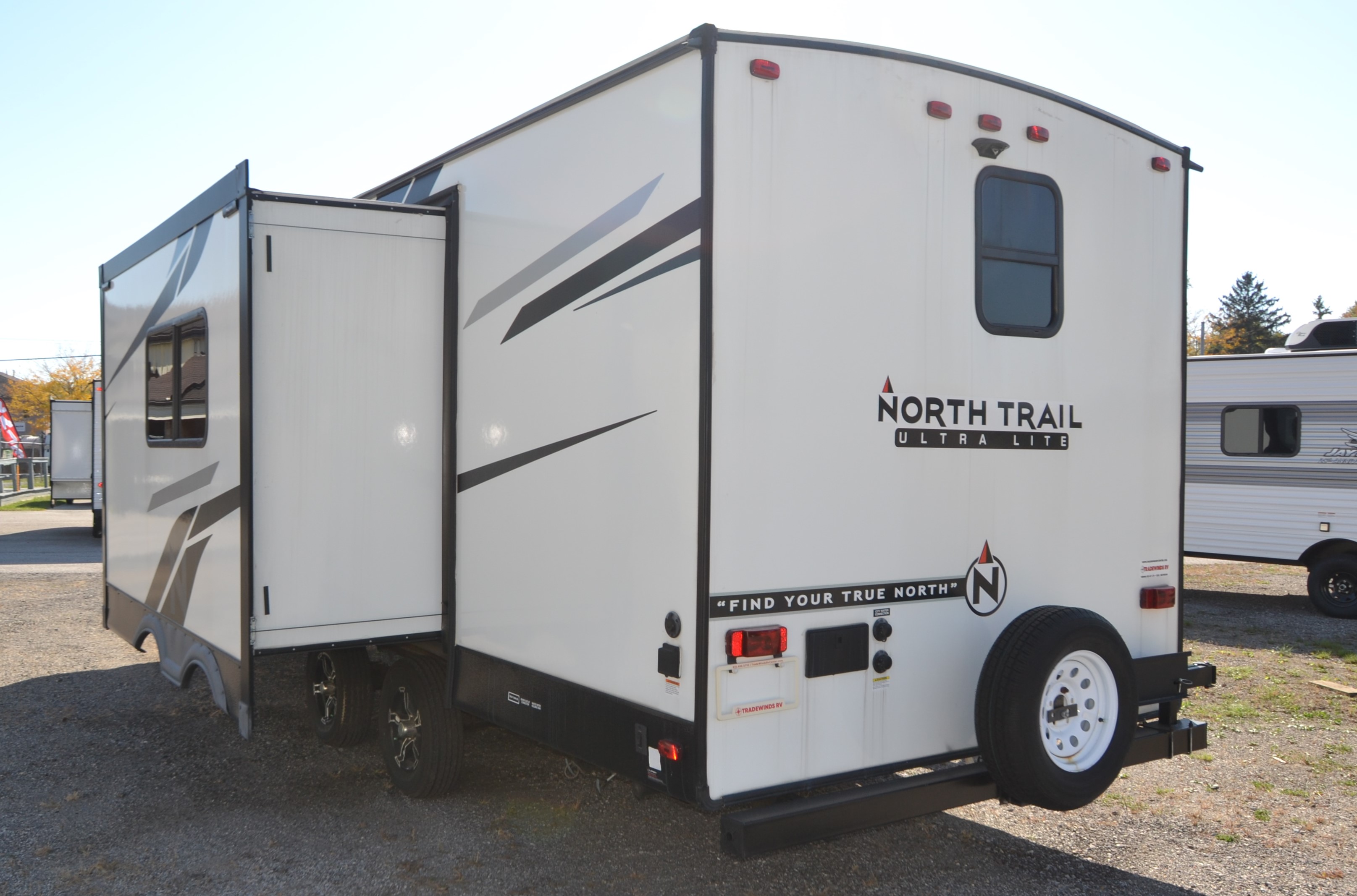 2022 Heartland North Trail Ultra-Lite NT 22CRB - Image 3