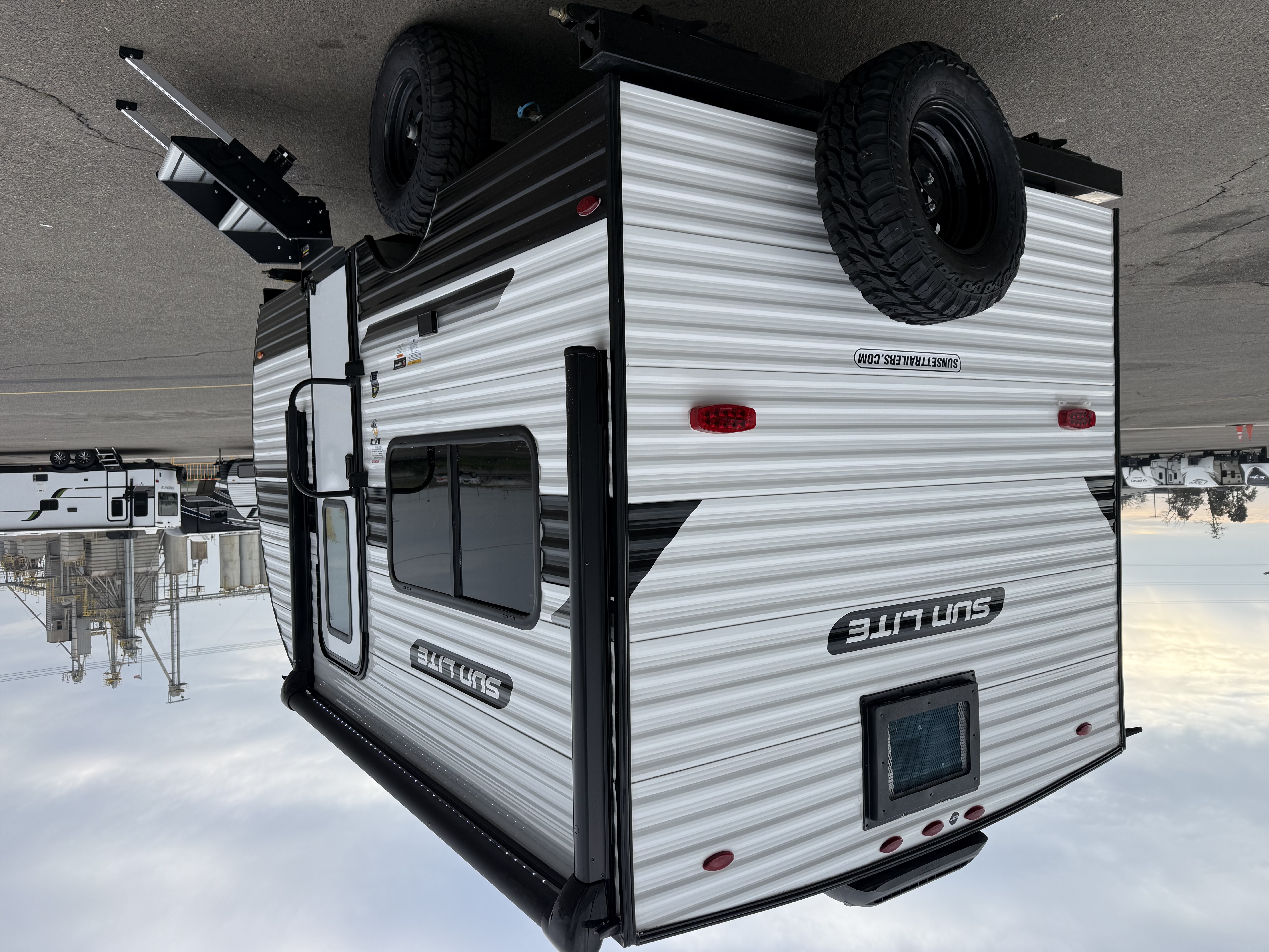 2027 Sun Lite 13BD - Image 3