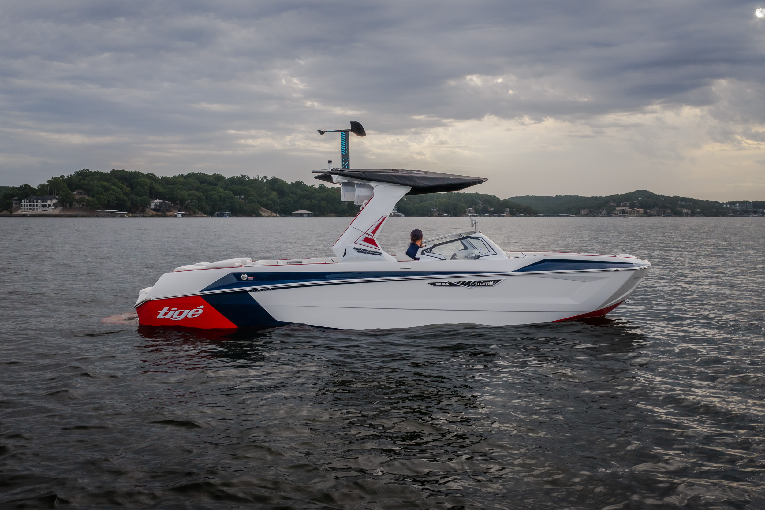 2027 Tigé  Ultré 25ZX  - Image 1