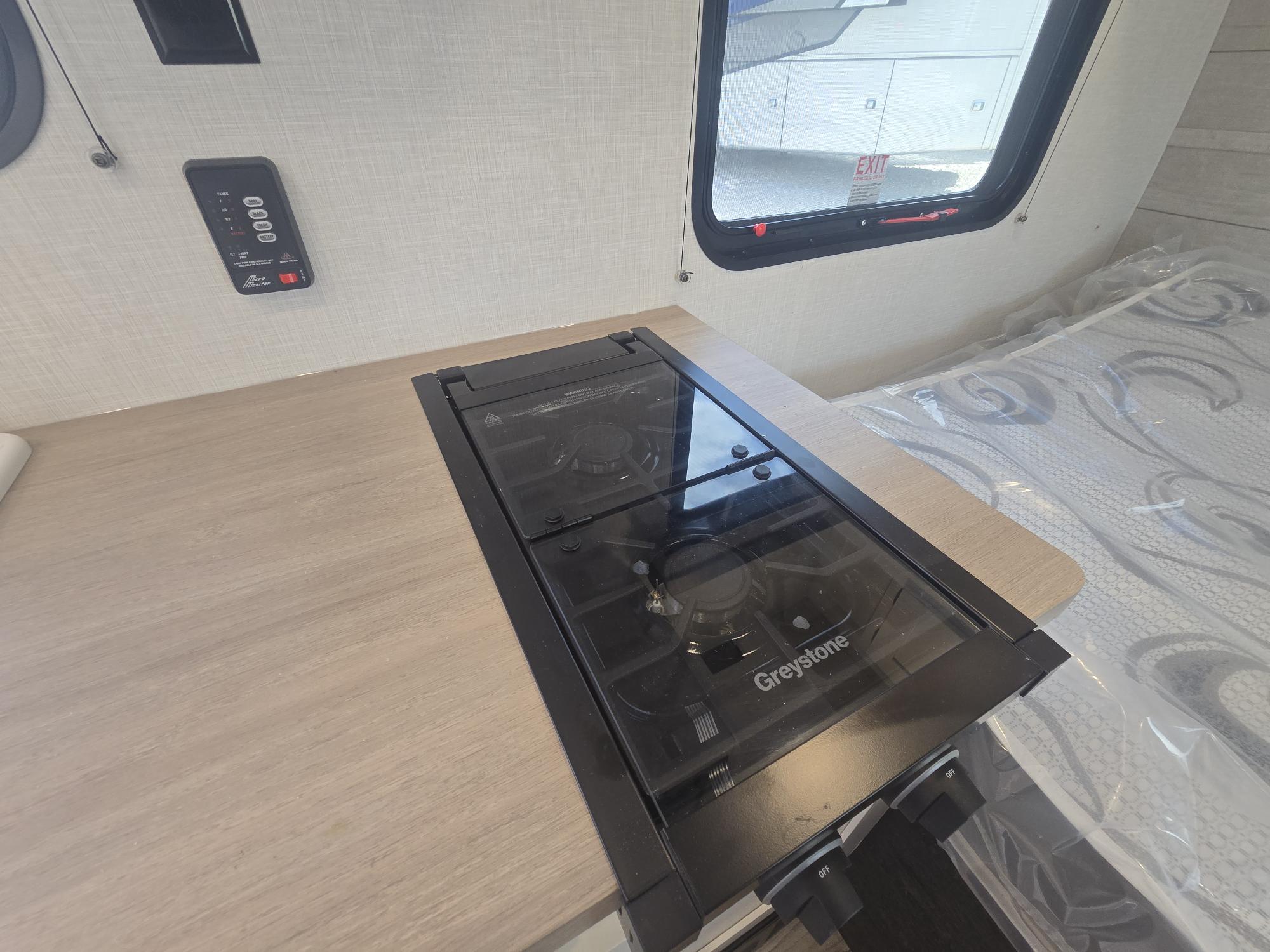 2026 VENTURE RV SIENNA 140VFD - Image 13