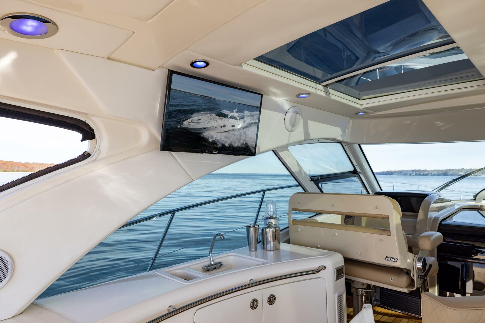 2008 Sea Ray Sundancer - Image 35