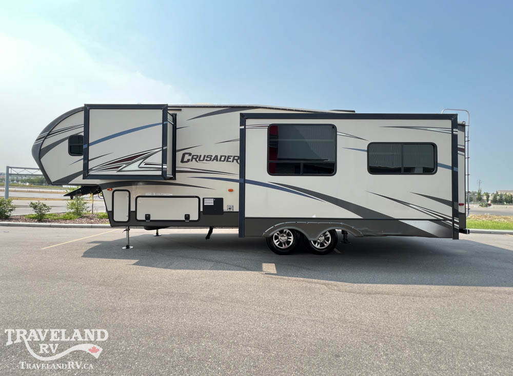 2015 Prime Time Crusader 295RST - Image 7