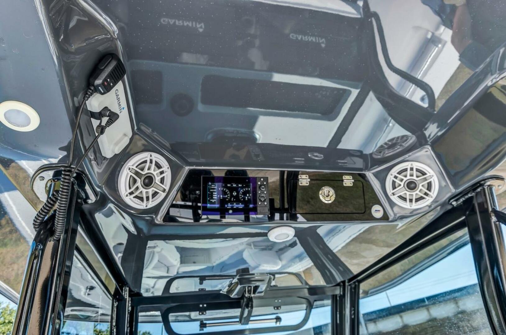 2022 Sportsman Open 352 Center Console - Image 24