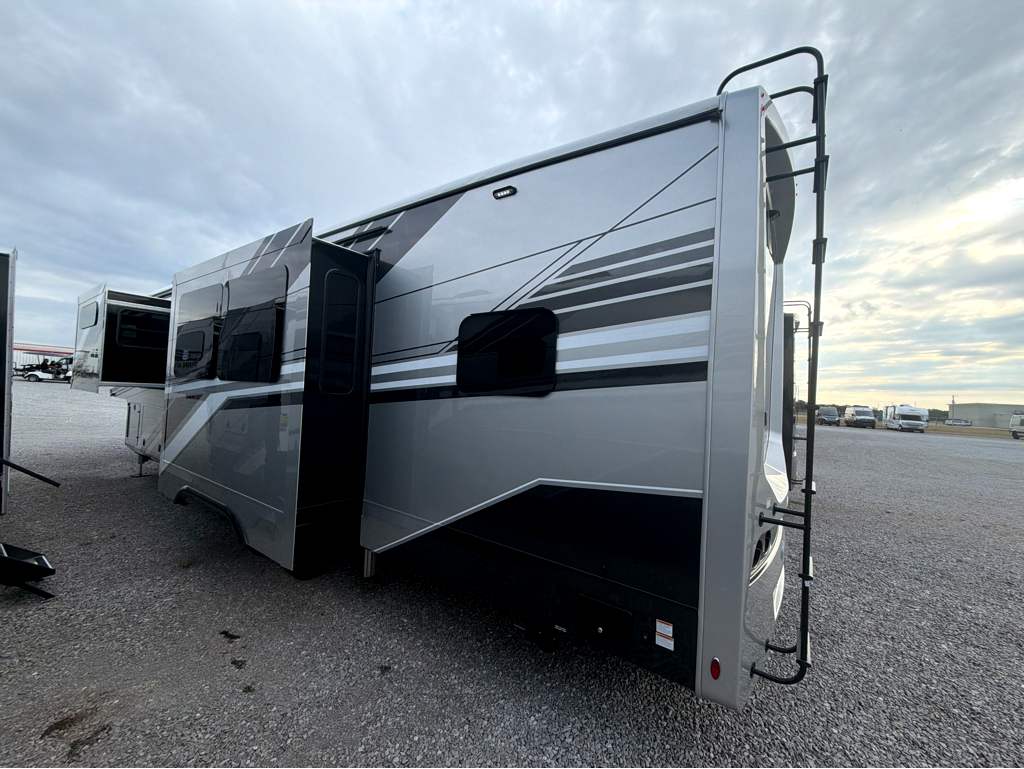 2027 JAYCO PINNACLE 38FBRK - Image 5