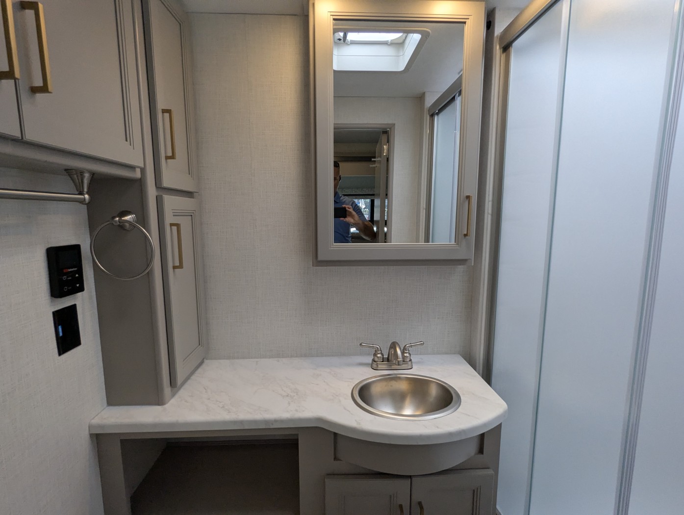 2026 Thor Motor Coach Windsport 35J - Image 25