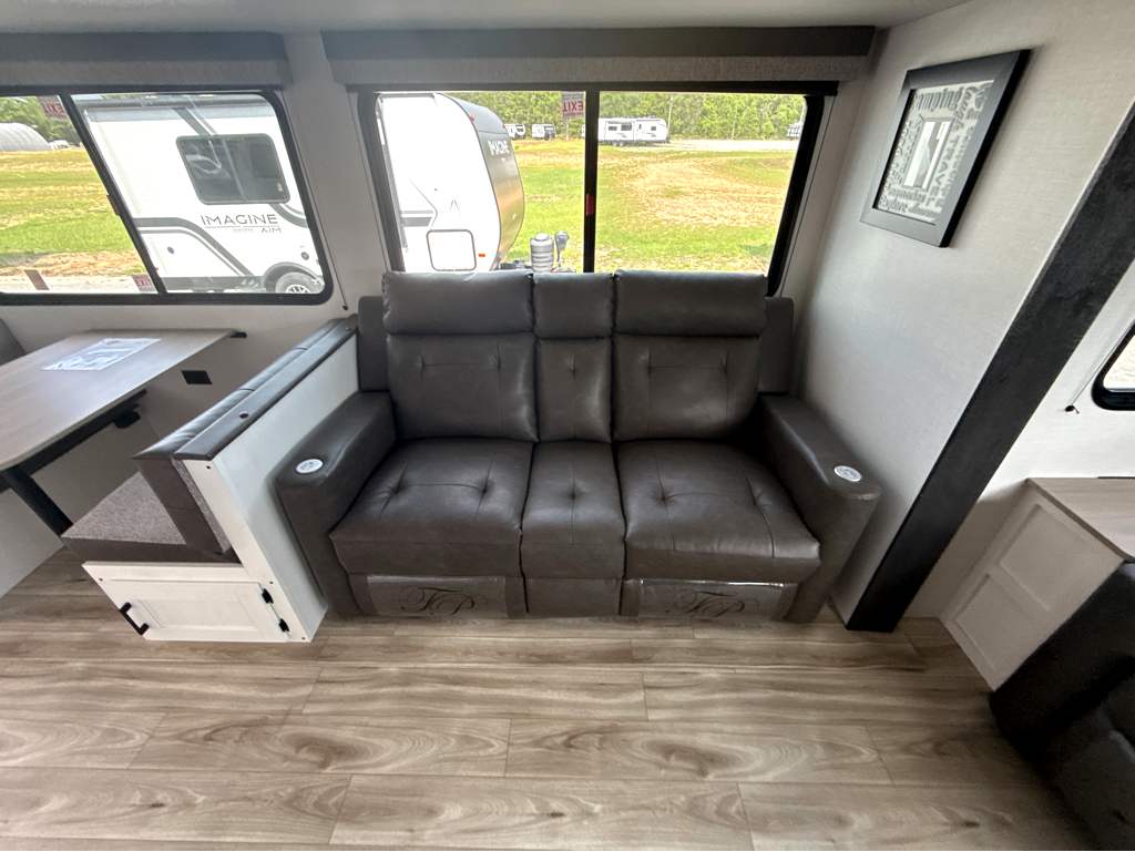 2026 VENTURE RV SIENNA 293VIK - Image 12