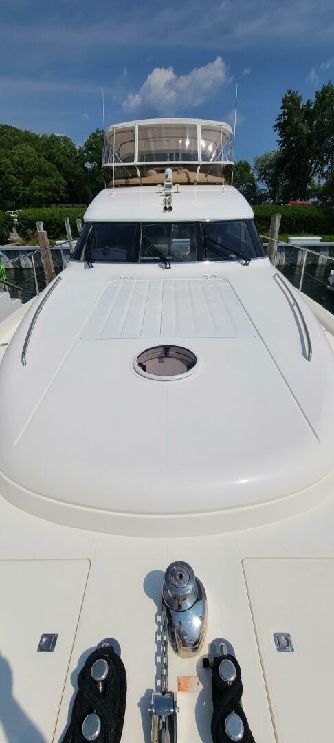2006 Viking Sport Cruisers 61 Flybridge - Image 11