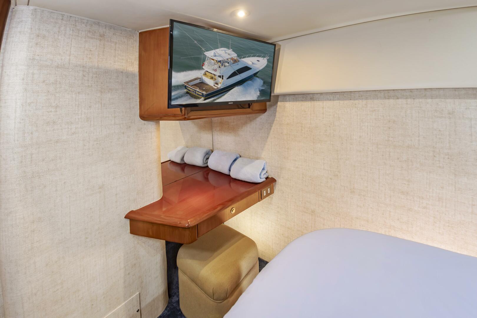 2001 Ocean Yachts 52 SUPER SPORT - Image 53