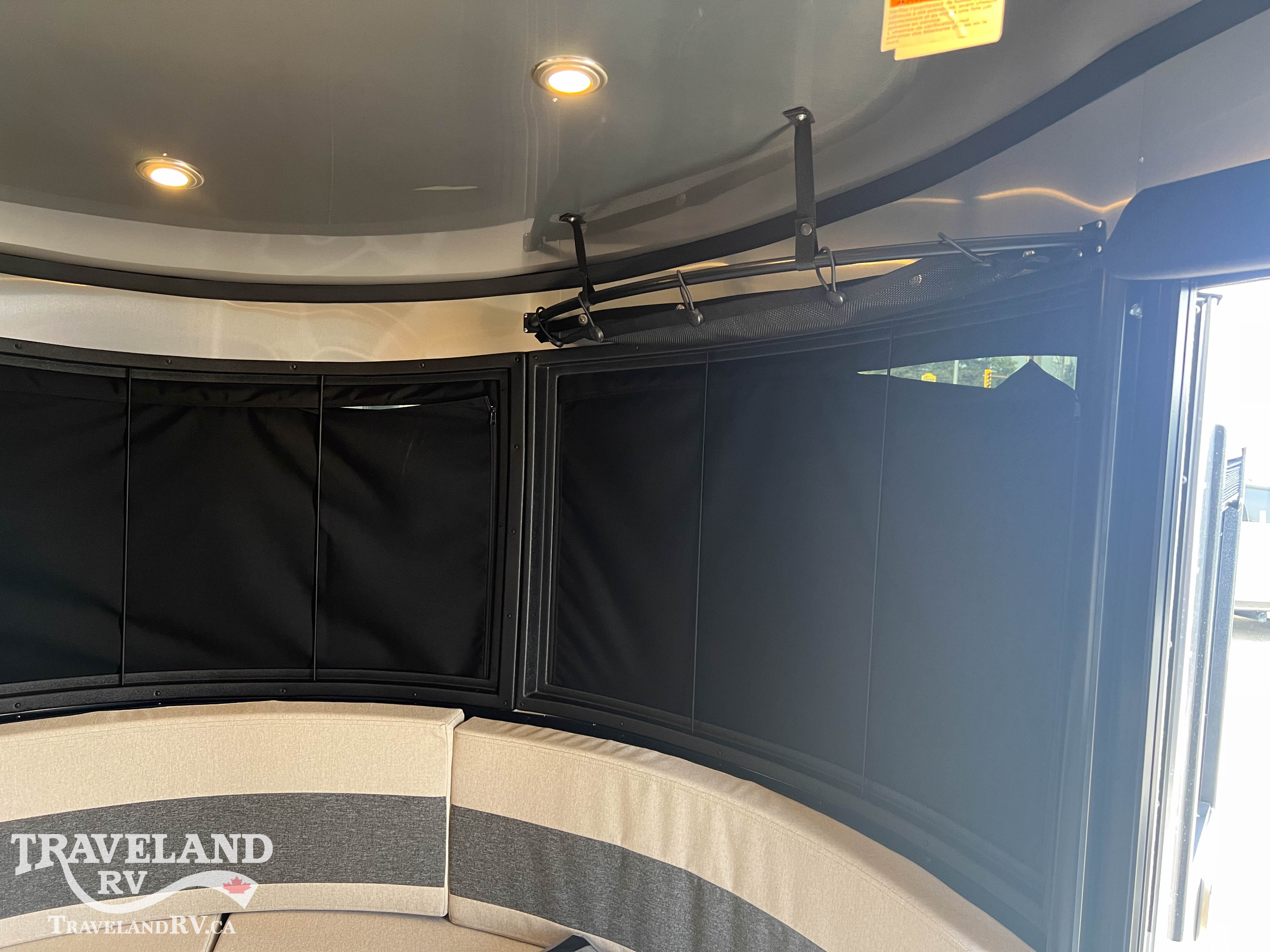 2027 AIRSTREAM 20XE BASECAMP - Image 10
