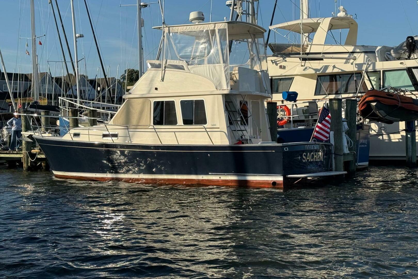 2006 Sabreline 36 Flybridge - Image 4