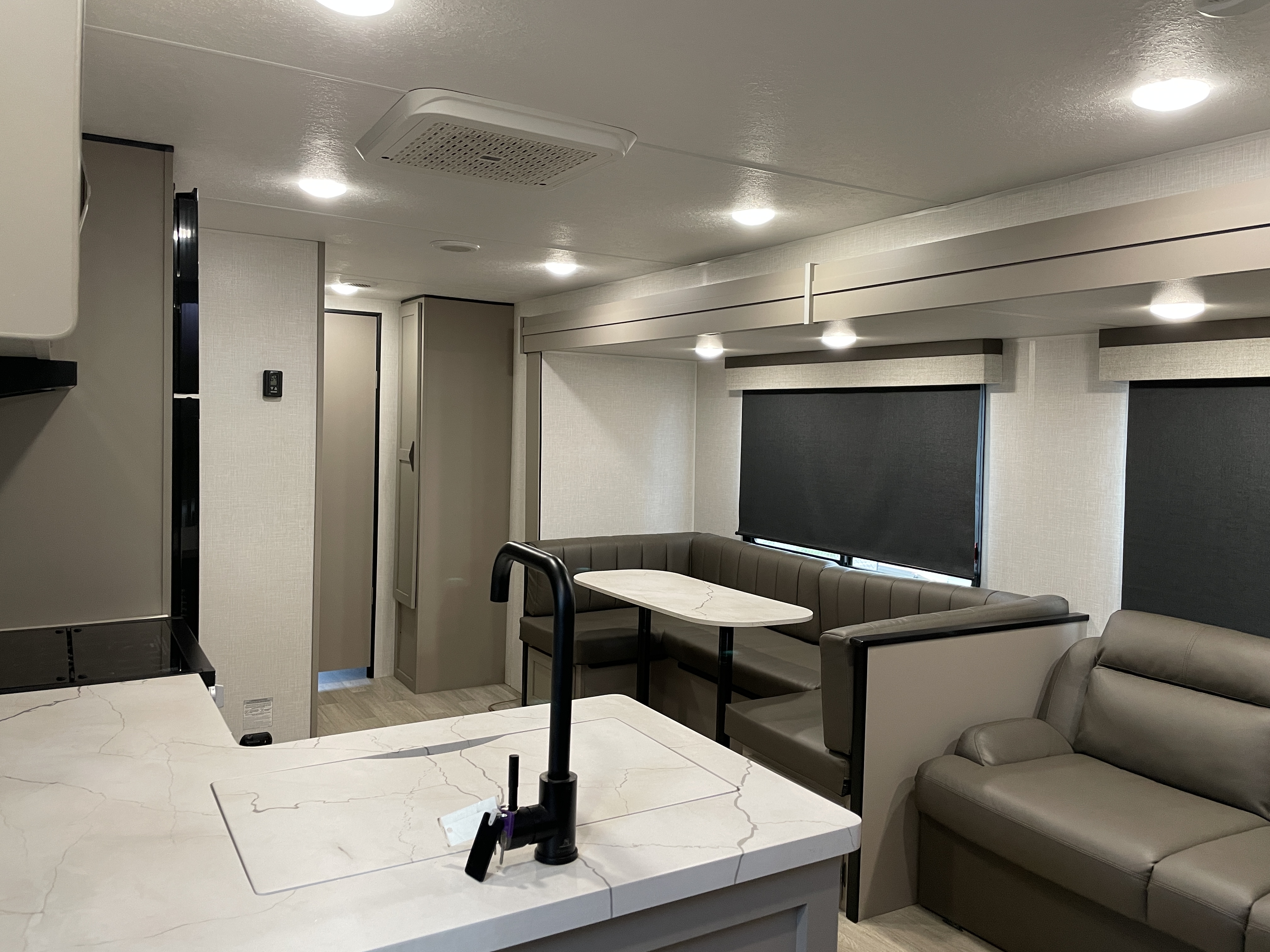 2024 KZ RV Connect SE C312BHKSE - Image 10