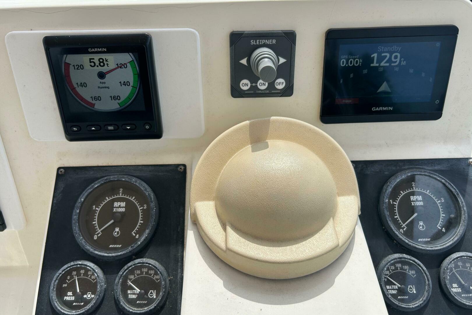 2004 Sabre 36 Flybridge - Image 13