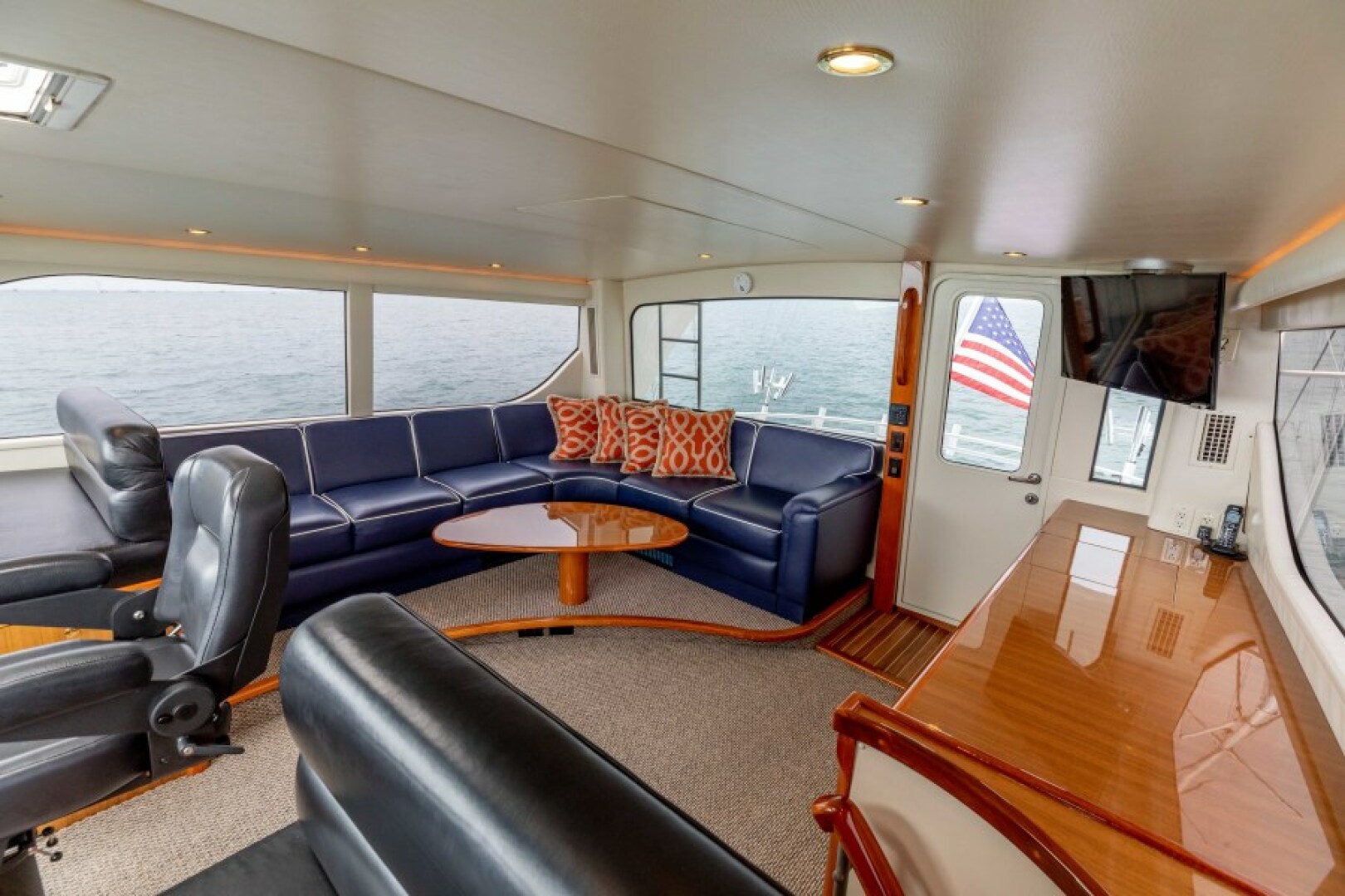 2006 Viking 74 Enclosed Bridge - Image 48