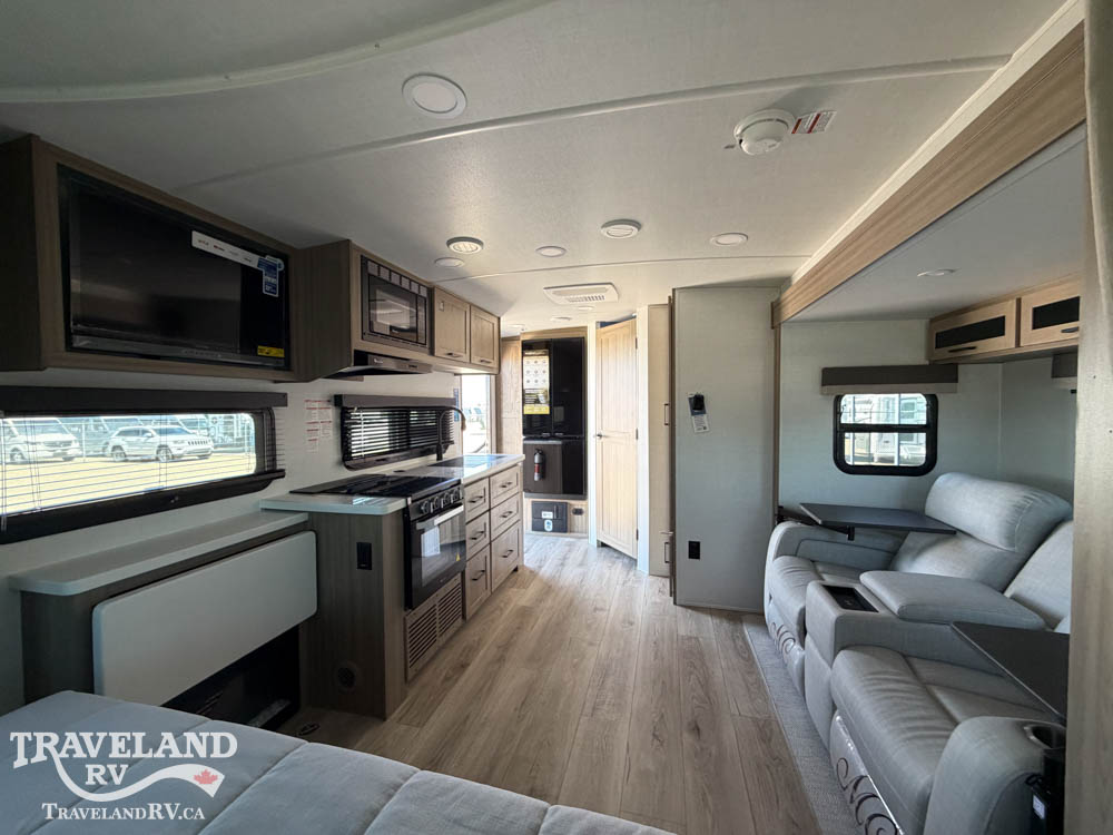 2027 Forest River Rockwood Mini Lite 2205S - Image 4