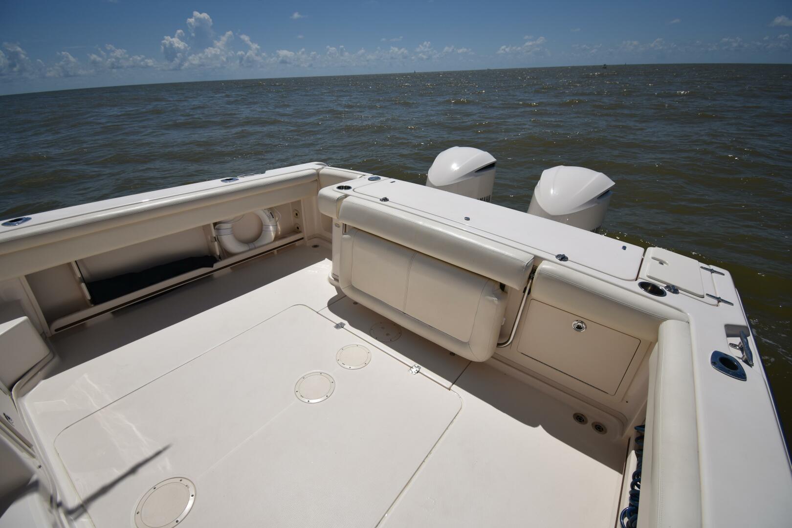 2016 Grady-White 330 Express - Image 28