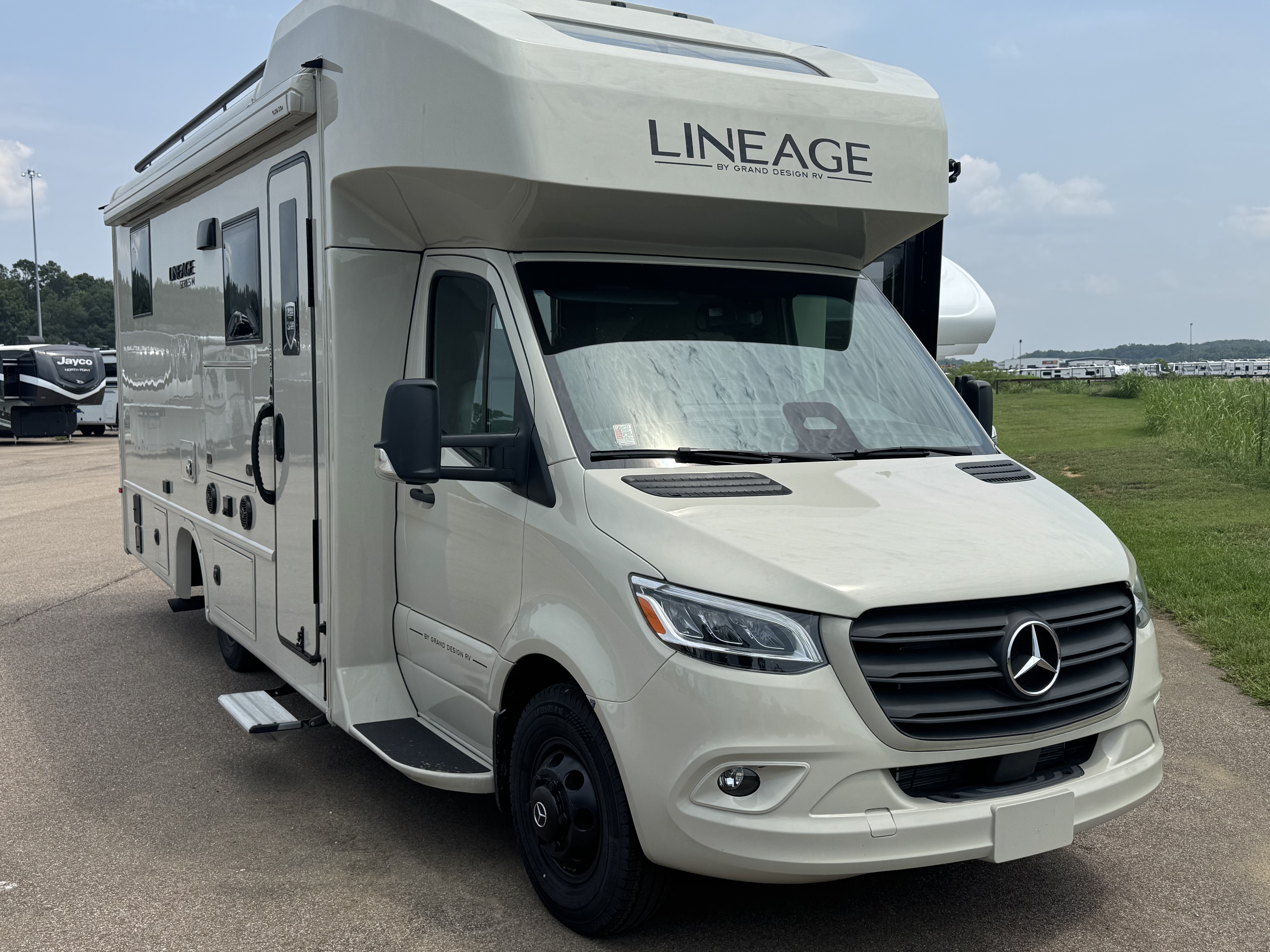 2027 Grand Design Lineage Series M 25FW - Image 1