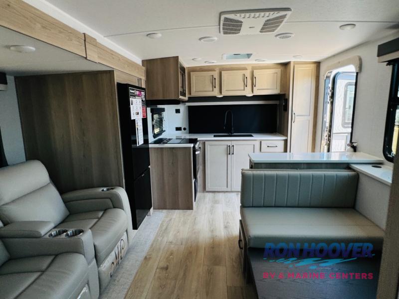 2025 FOREST RIVER 26SFK - Image 33