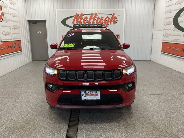 2022 Jeep Compass Utility 4D Limited 4WD - Image 3