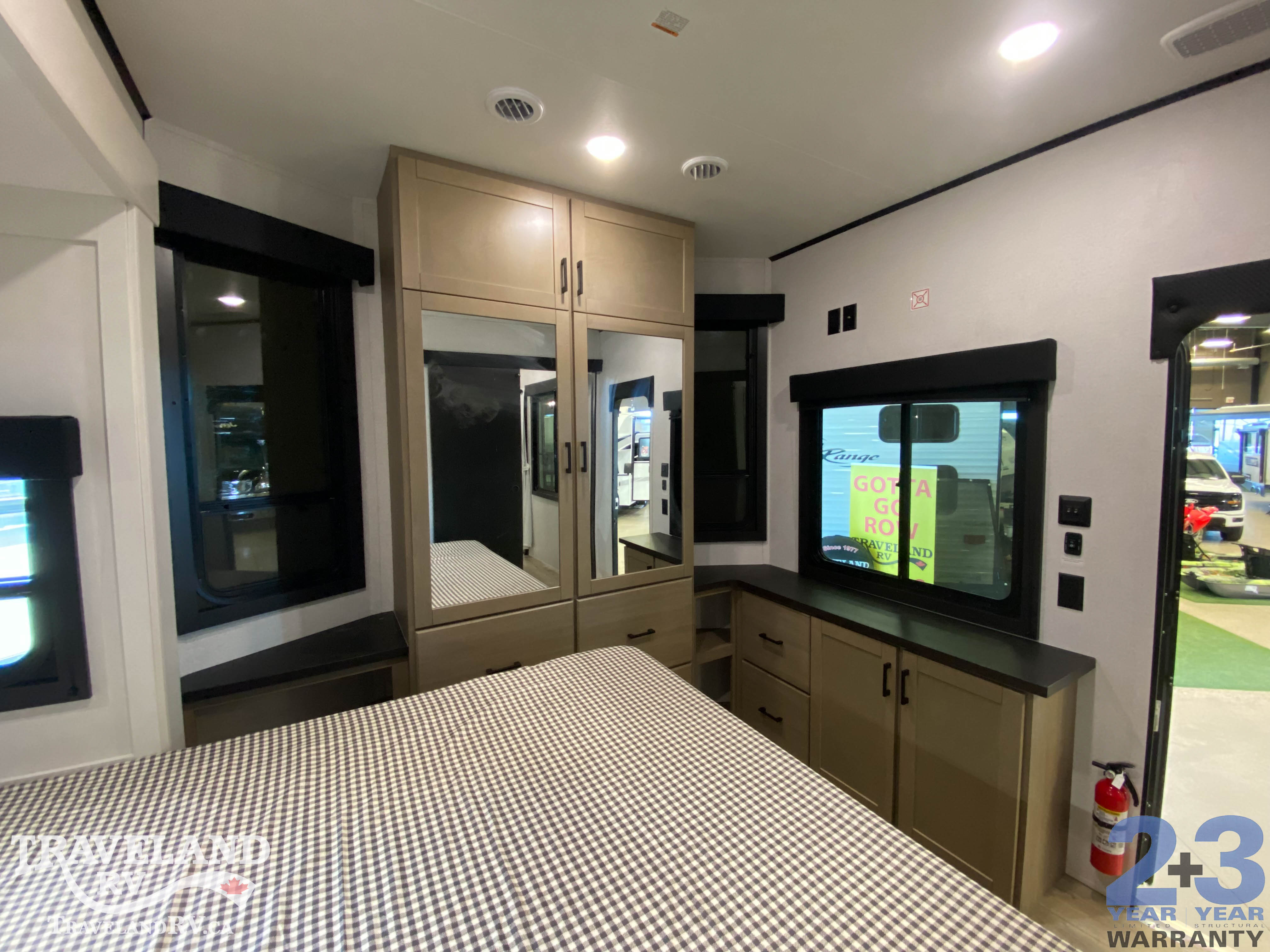 2026 Jayco Jay Flight Bungalow 40RLTS - Image 21