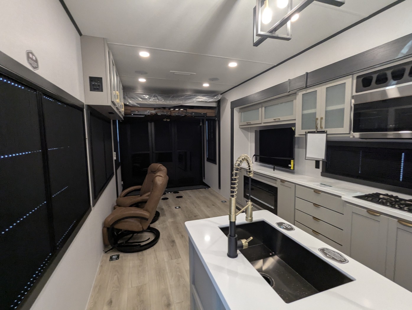 2027 Forest River Stealth 3217GX - Image 19