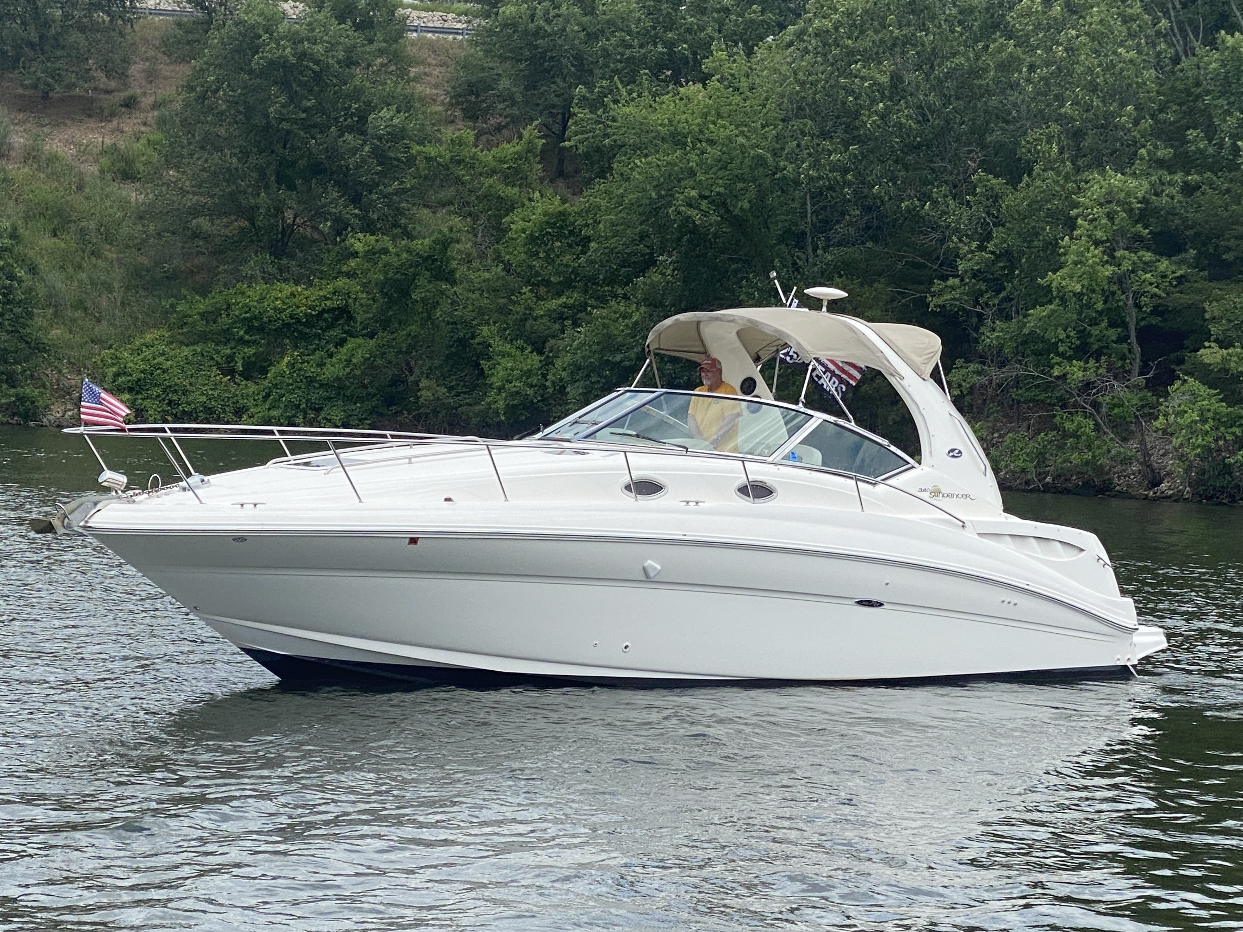 2003 Sea Ray 320 Sundancer - Image 5