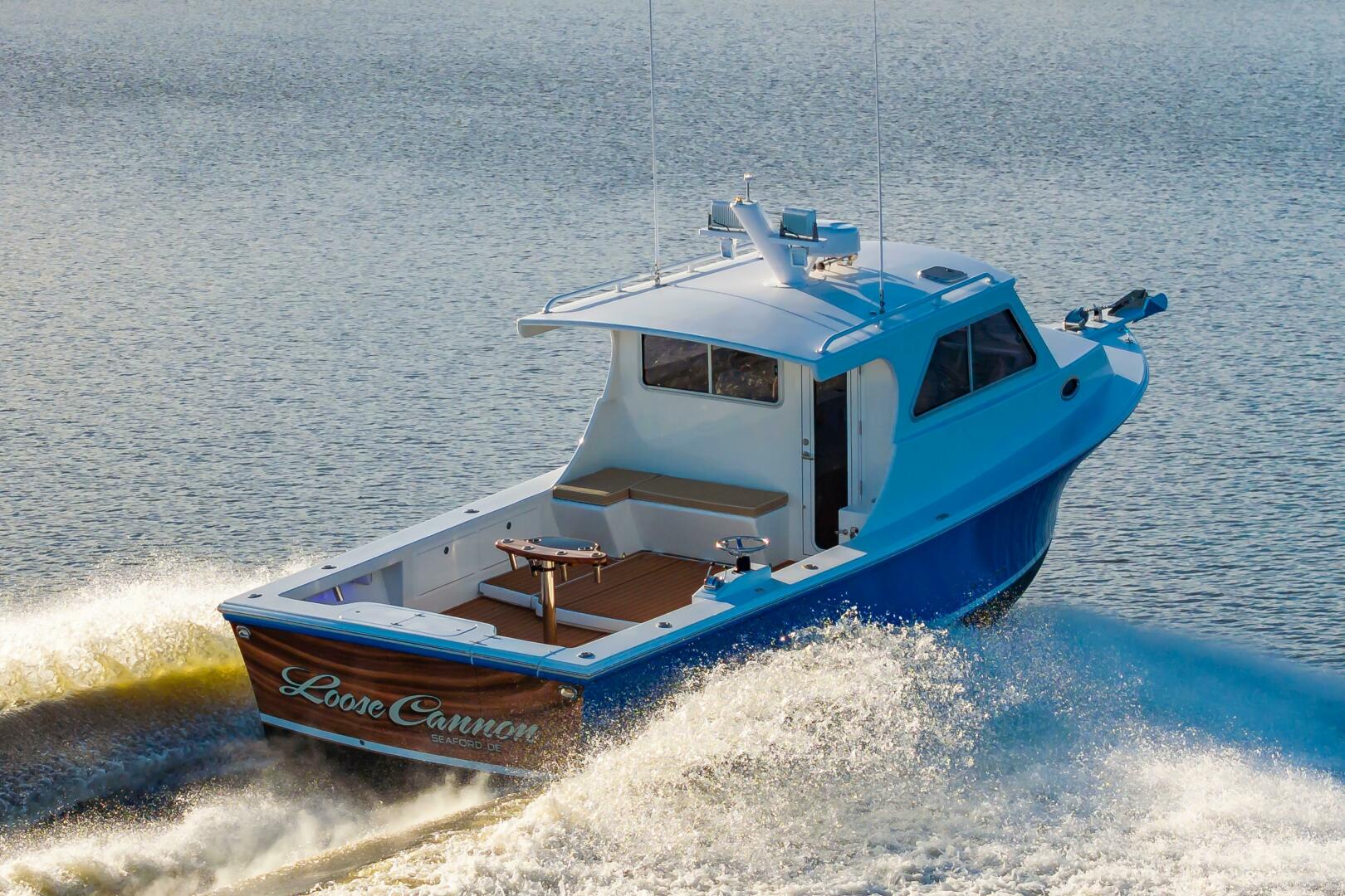 2024 Custom Chesapeake Bay Built Custom 33' - Image 2