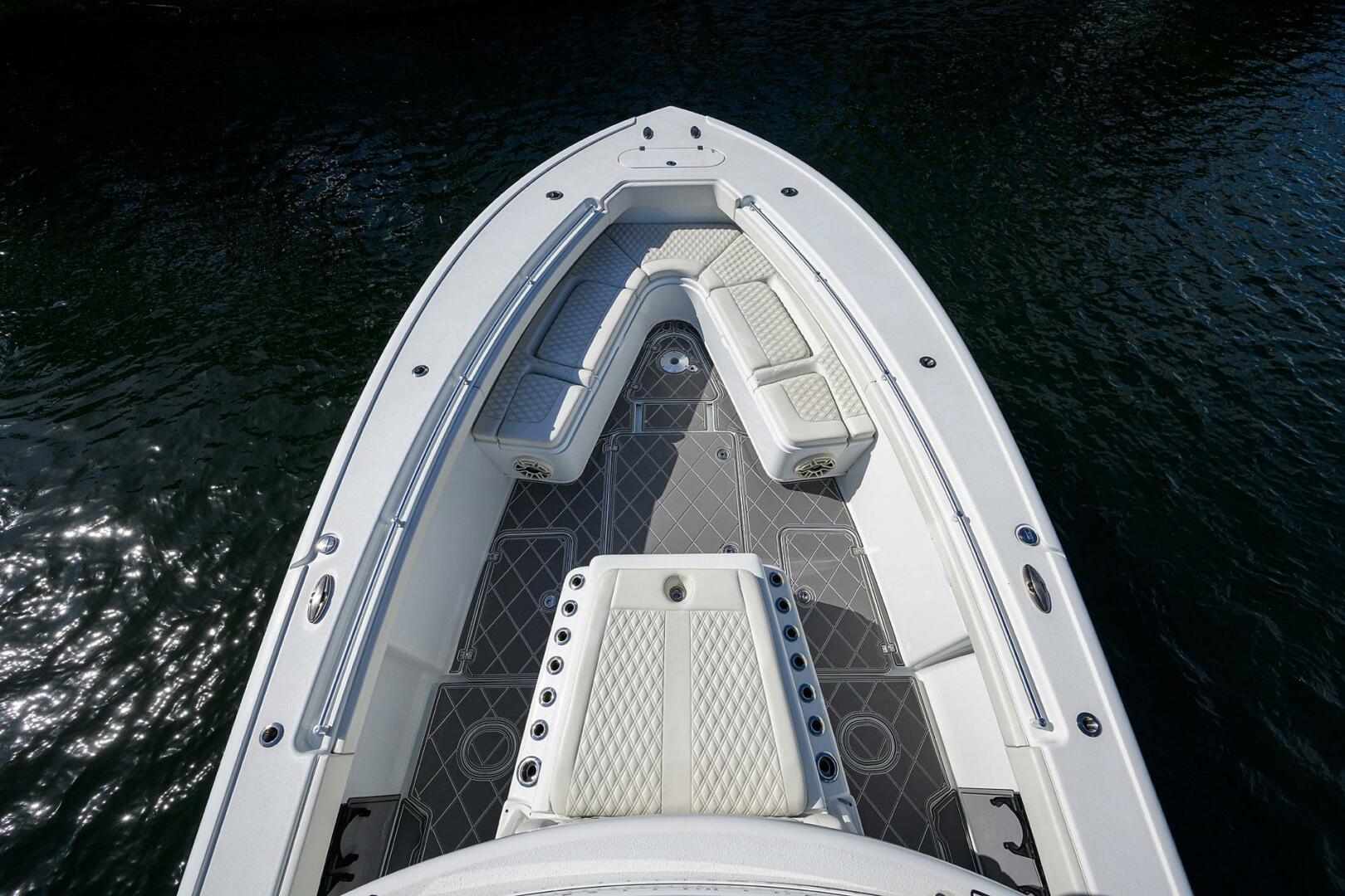 2021 Yellowfin 42 - Image 17