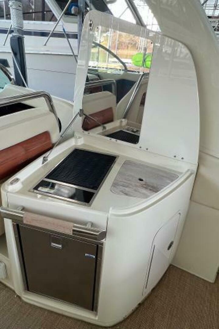 2020 Chris-Craft Launch 31 GT - Image 34