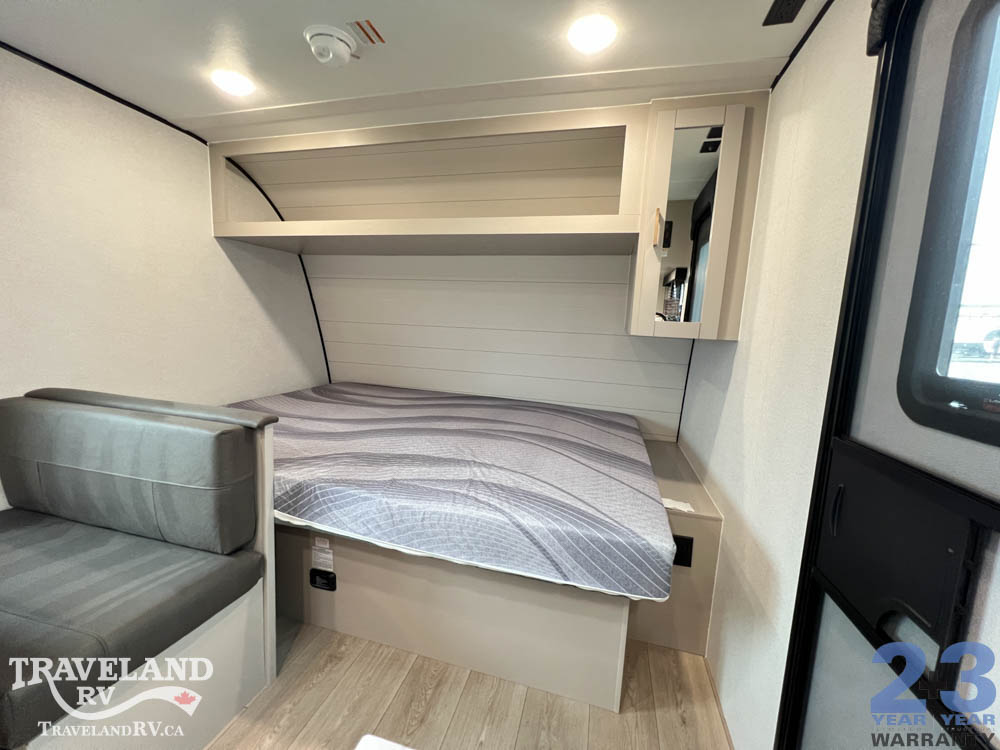 2027 Jayco Jay Feather Air SL 17BHSL - Image 11