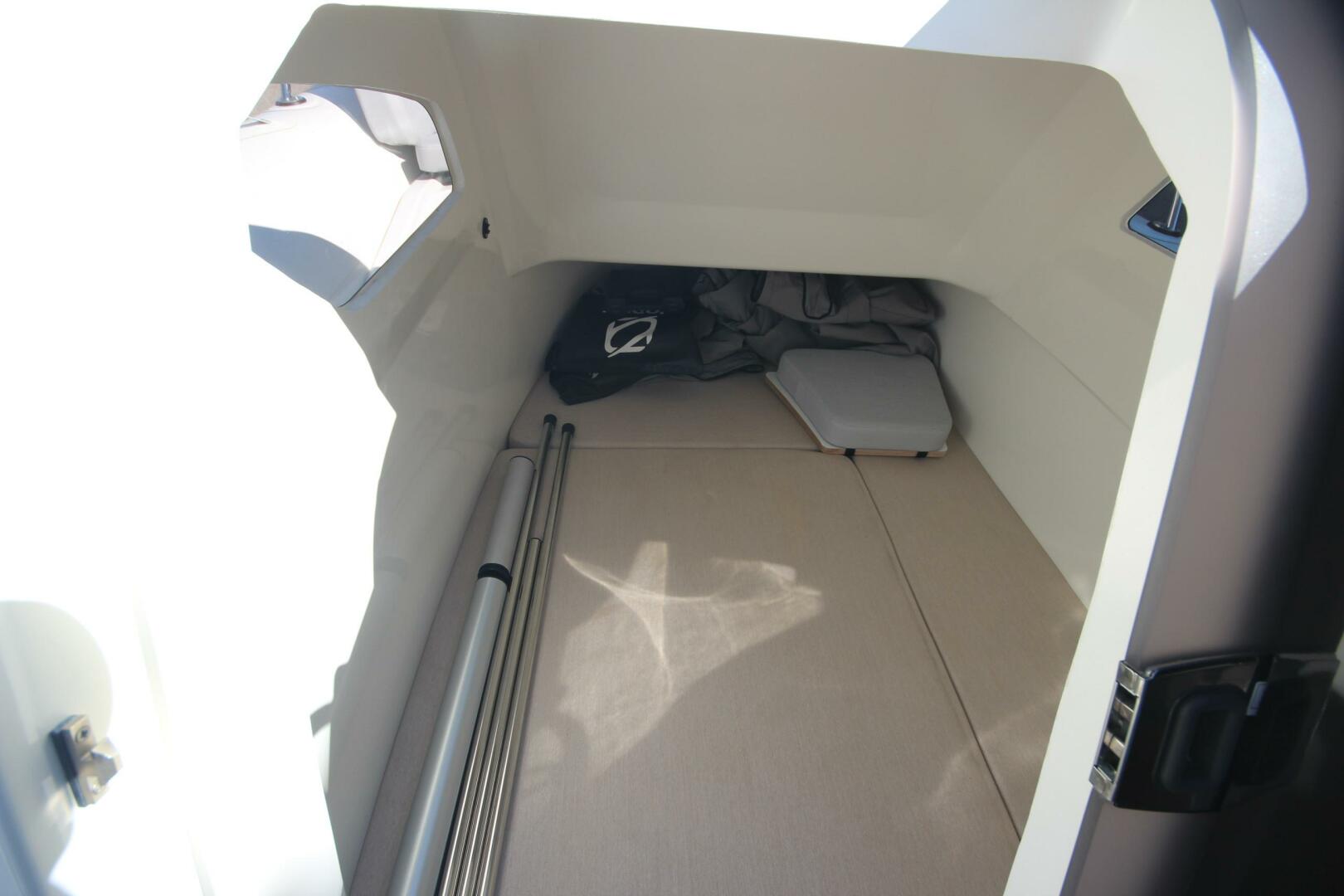 2024 Zodiac Medline 9 NEO - Image 43