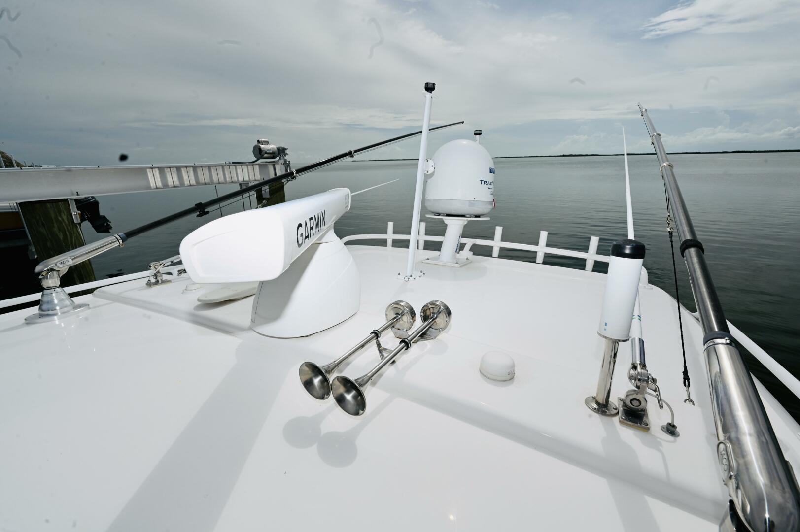2019 Intrepid 475 Sport Yacht - Image 30