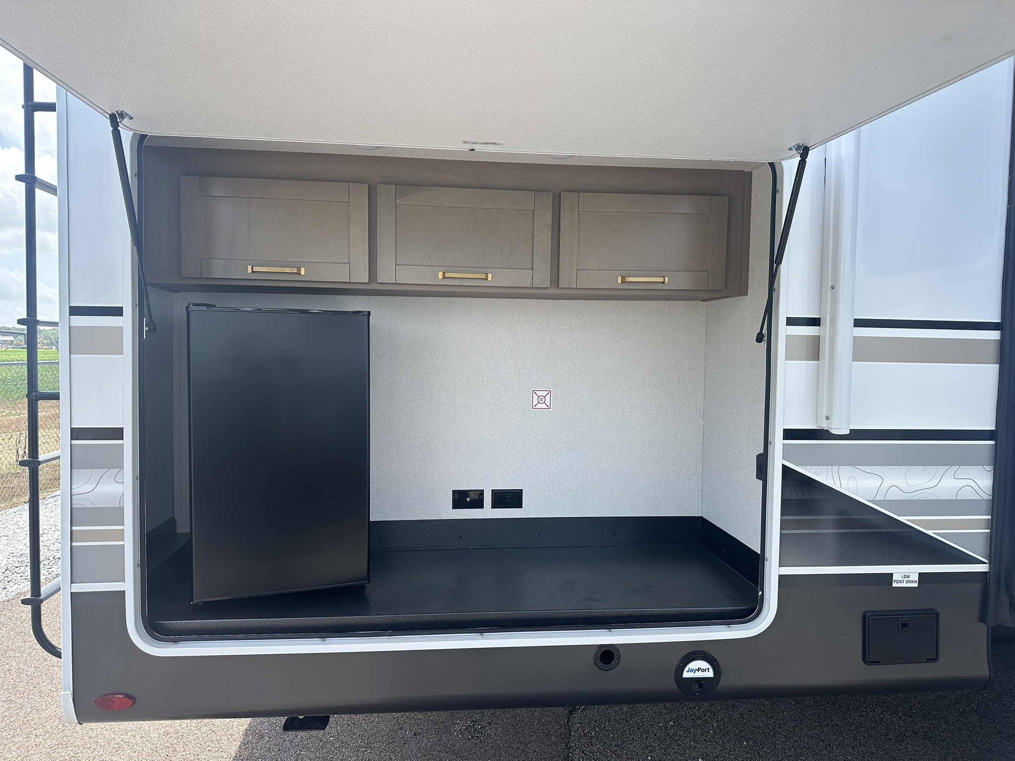 2027 JAYCO EAGLE 312BHOK - Image 7
