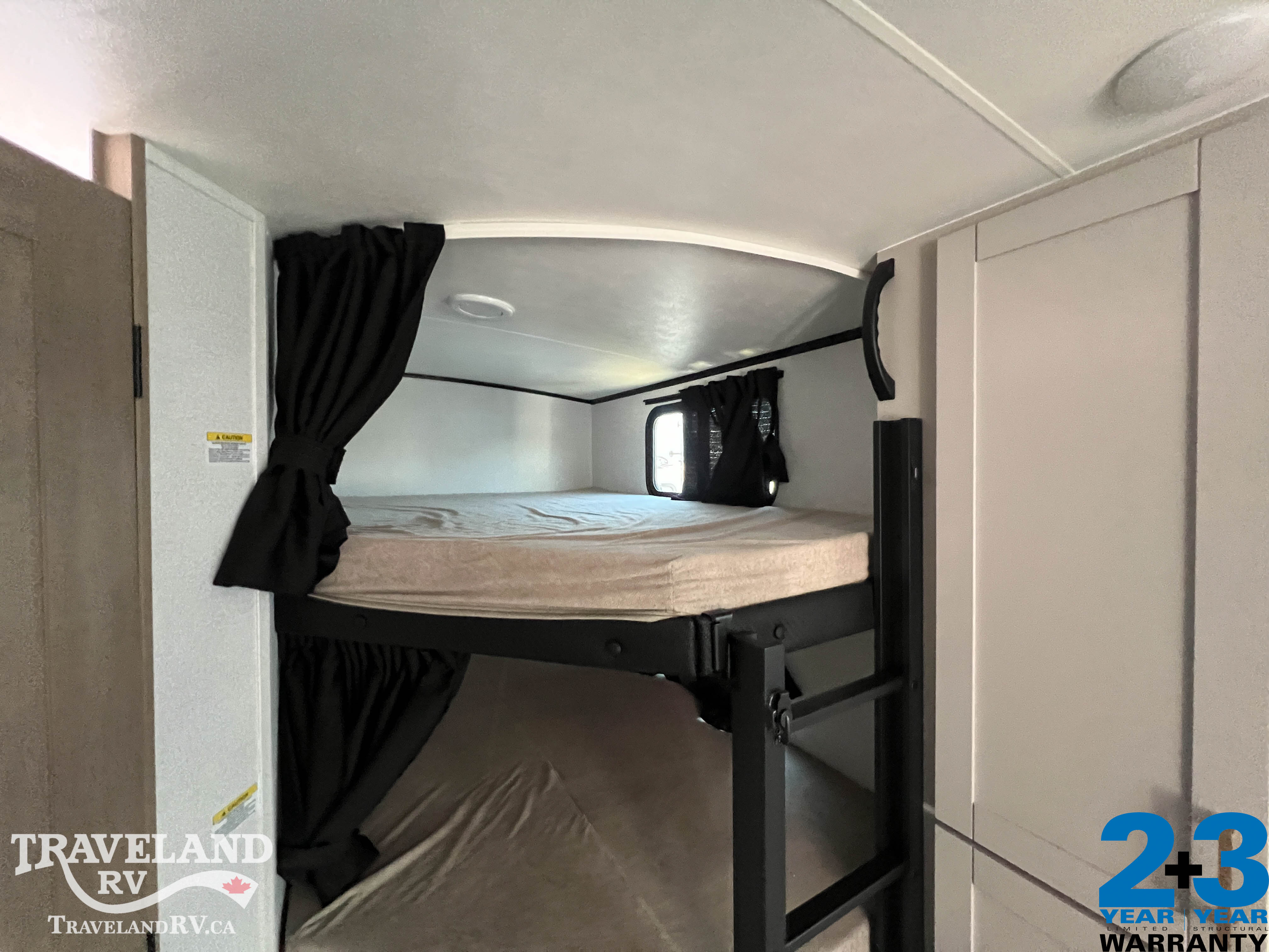 2027 Jayco Jay Feather 29BHB - Image 28