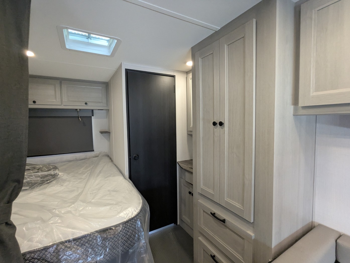 2027 Forest River Solera 22N 4X4 - Image 34