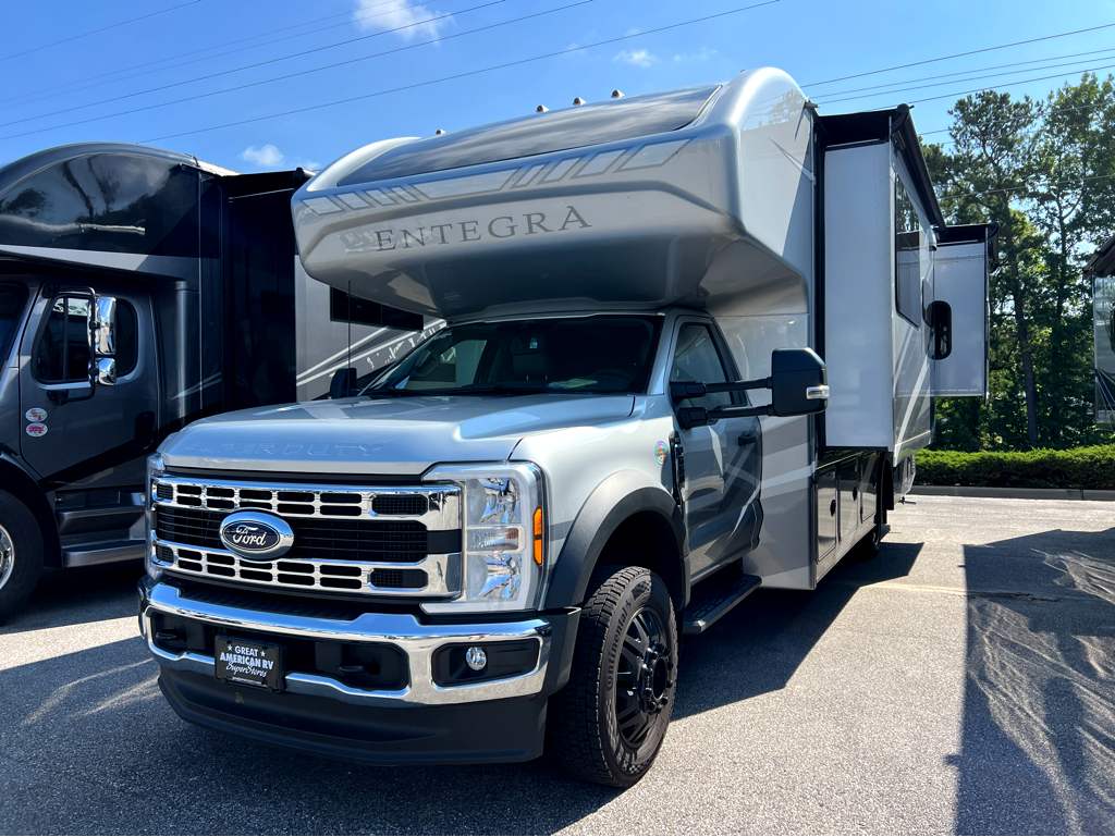 2027 ENTEGRA COACH ESTEEM XL 32U - Image 2