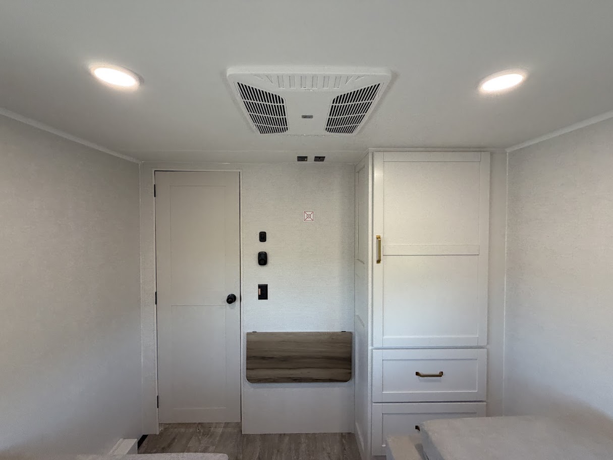 2027 JAYCO EAGLE 367TBTS - Image 51