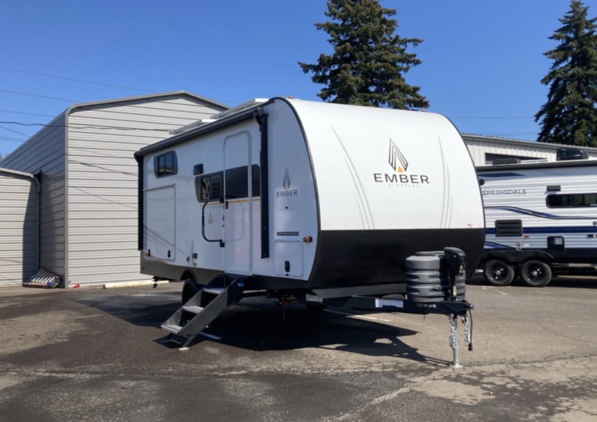 2026 Ember RV E-Series 19ETS - Image 3
