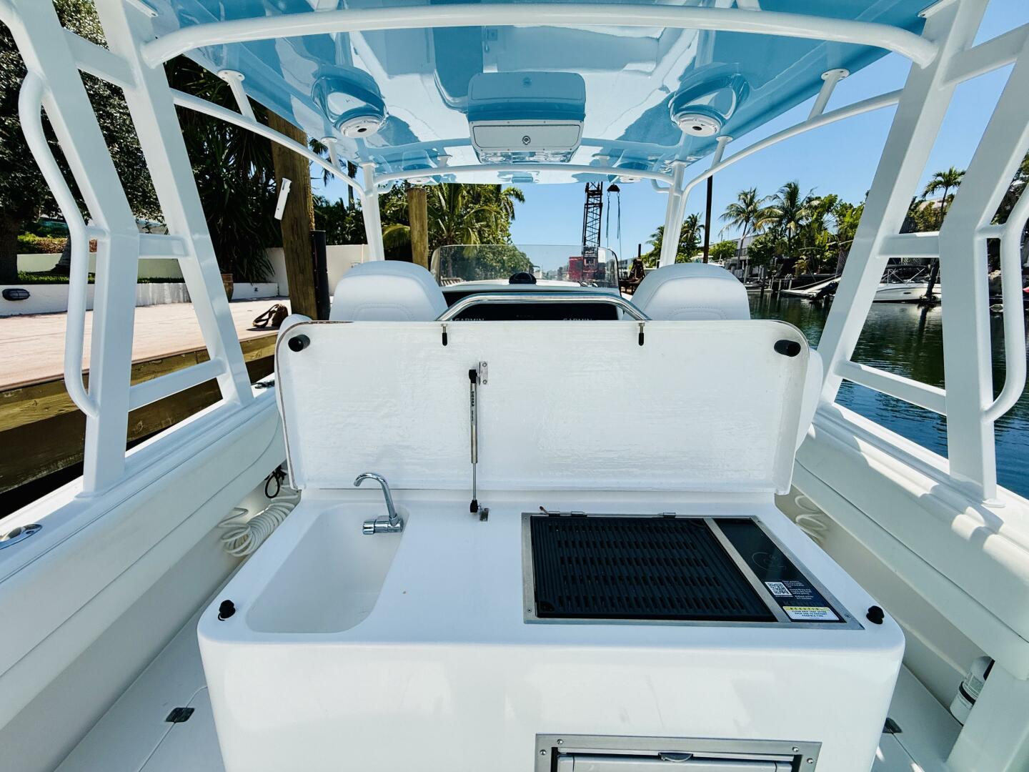 2003 Intrepid 377 - Image 23