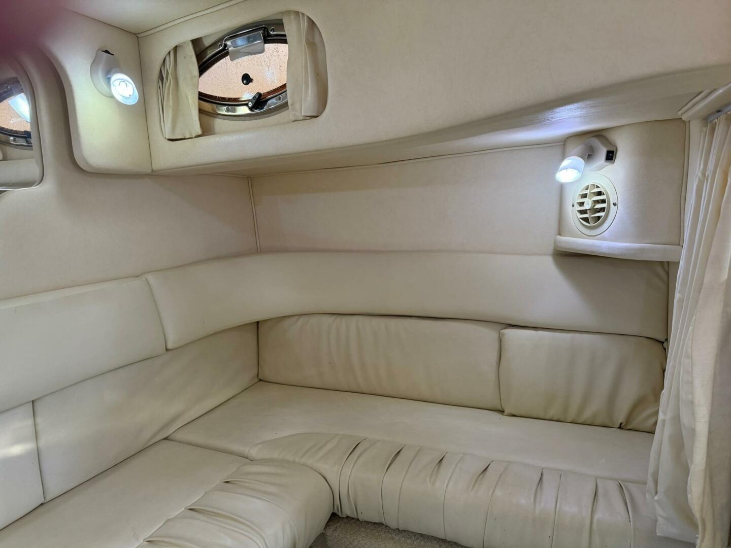 2002 Sea Ray 340 Sundancer - Image 27